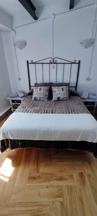 Atico Loli Apartman Berga Kültér fotó
